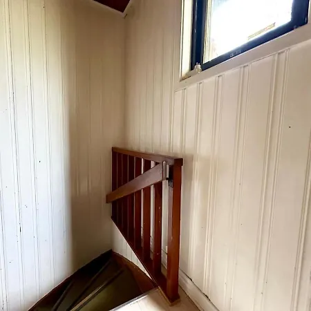 Villa Workers 7br