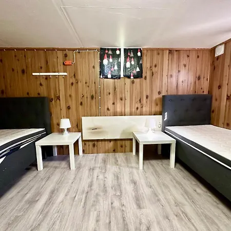 Villa Workers 7br