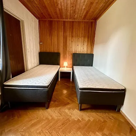 Workers 7br Villa