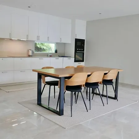 The Marble For Familys Villa