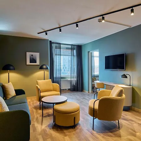 Scandic Crown Hotel 4*