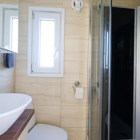 Premium Workers - 3 Beds - Wifi - Free Parking Villa *