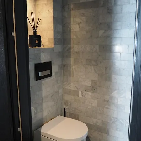 Social Near The Sea! Villa Göteborg