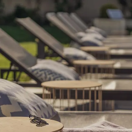 Hotel Apple & Konferens 3*