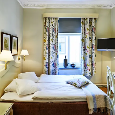 Hotel Royal 3*