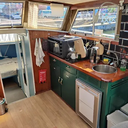 Downtown Boat-apartment *