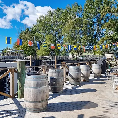 Stunning Ship In With Sauna