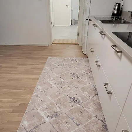 Two Bedroom Modern Near Volvo Cars