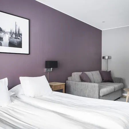 Linnéplatsens Hotell&vandrarhem Hostal *