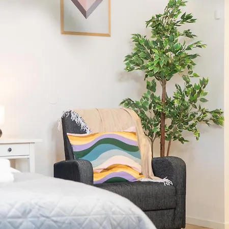 Rainbow In Haga & Linne - Prime Location *