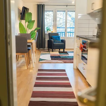 Earth-toned Studio, Near Haga & Jaerntorget Göteborg