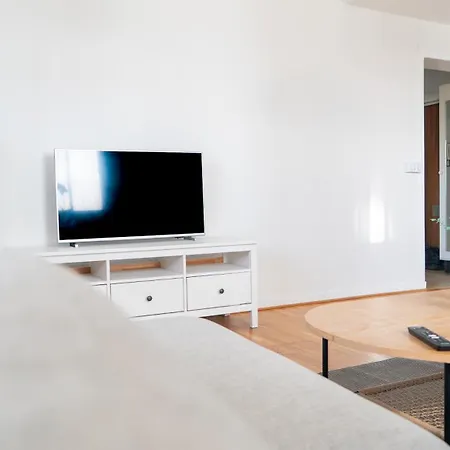 Chic 1br Center Sleeps 4 Brämaregården Lägenhet *