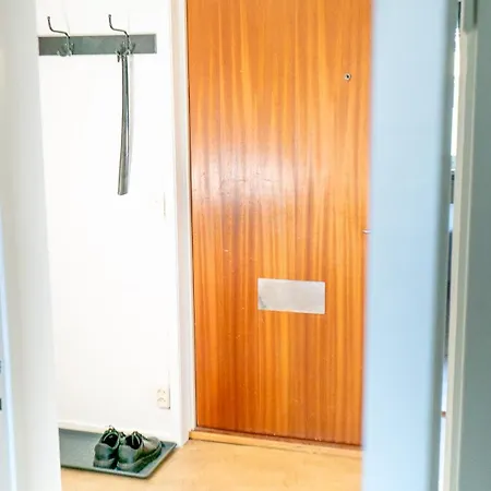 Chic 1br Center Sleeps 4 Brämaregården Lägenhet