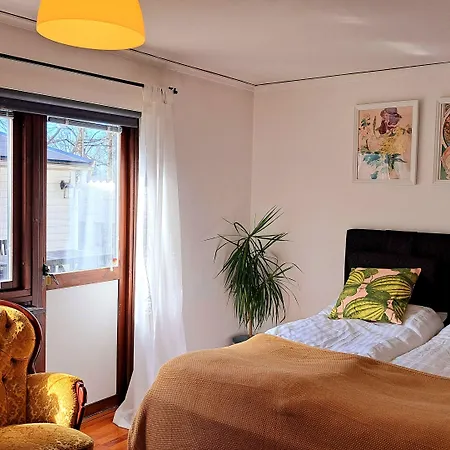 Tg Oasis Oergryte & Lägenhet