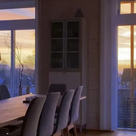 Seaside House In Sandvik With Pool * 예테보리