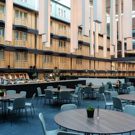 Radisson Blu Scandinavia Hotel, 4*