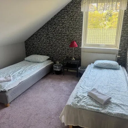 Family & Worker In Goeteborg