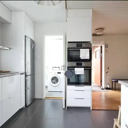 Ferienhaus Family & Worker In Goeteborg Gunnilse