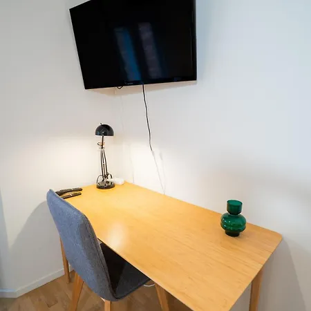 Fully Equipped In Prime Linne And Haga