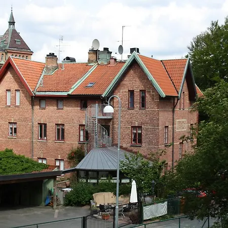Lilton Frühstückspension 3*