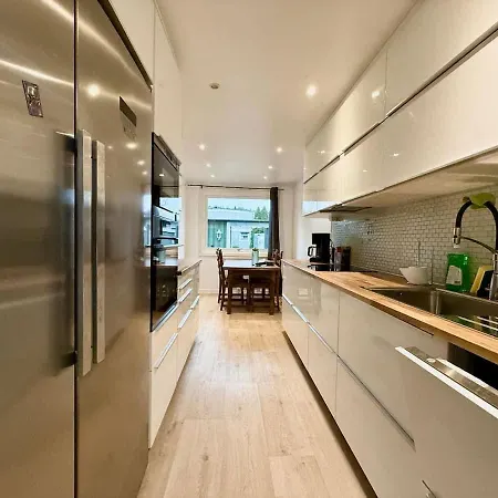 Workers - 5br - 2 Bath - Near *