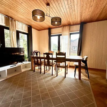 Willa Spacious 7br With Parking For Large Groups *