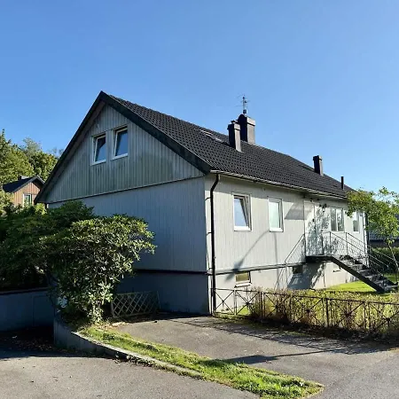 Vakantiehuis Perfect Workers - 11 Beds - 7 Bedroom - 2 Baths - Volvo