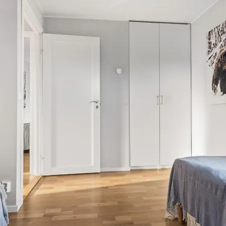 Semesterbostad Modern House Near Hastevik And Lovely Nature *