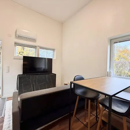 Workers - 2 Beds - Free Parking -volvo * Goteborg