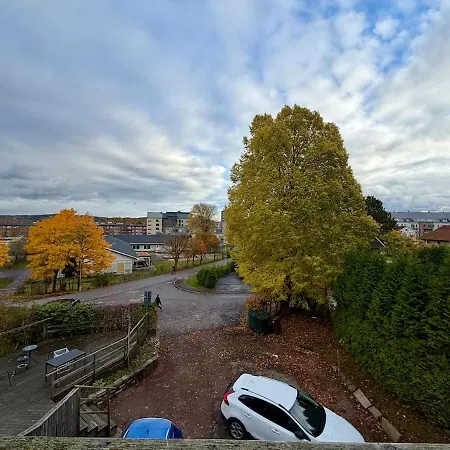 Apartament Workers - 3 Bedroom - 7 Beds - Tv In Each - Parking Göteborg