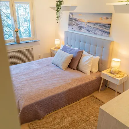 Daire Scandi-boho 1br Calm & Well-connected Location