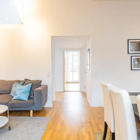Big Bright Loft On Andra Langgatan Gothenburg