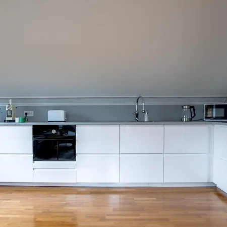 Near Sea And Nature, Free Parking & Cleaning Apartament