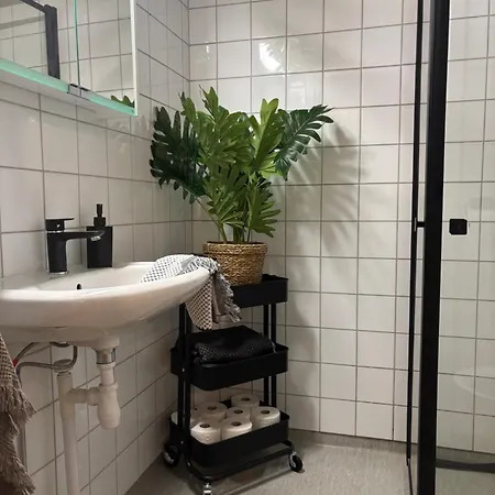 Inviting For 4 Near Liseberg #1001 Appartement *