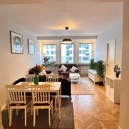 Spacious 4br In Appartement Göteborg