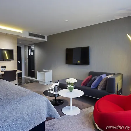 Upper House- Worldhotel Отель 5*