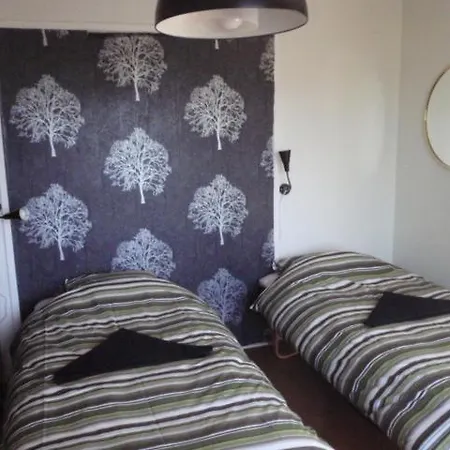 Gustav Bed & Kitchenette Pensionat Göteborg