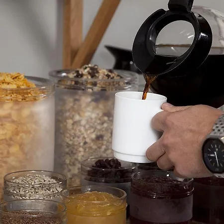 Linnéplatsens Hotell&vandrarhem Hostal *