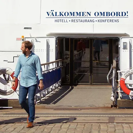 Úszó hotel Barken Viking