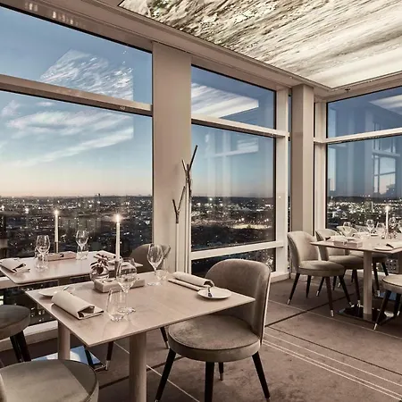 Upper House- Worldhotel 5*