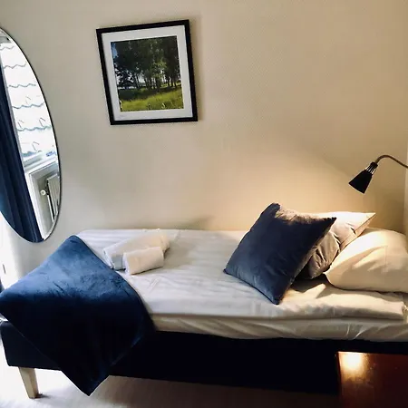 Treetop Hangout & מלון גטבורג