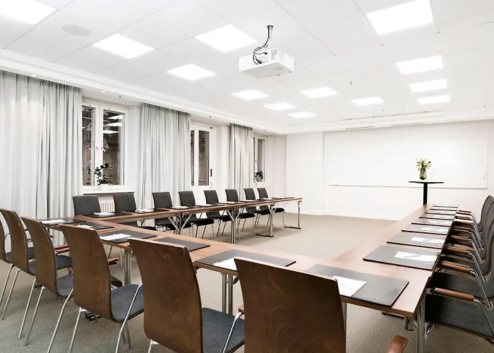 Elite Park Avenue Hotel 4*