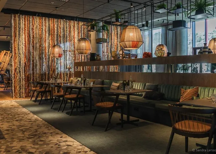 Quality The Weaver Hotel 4*