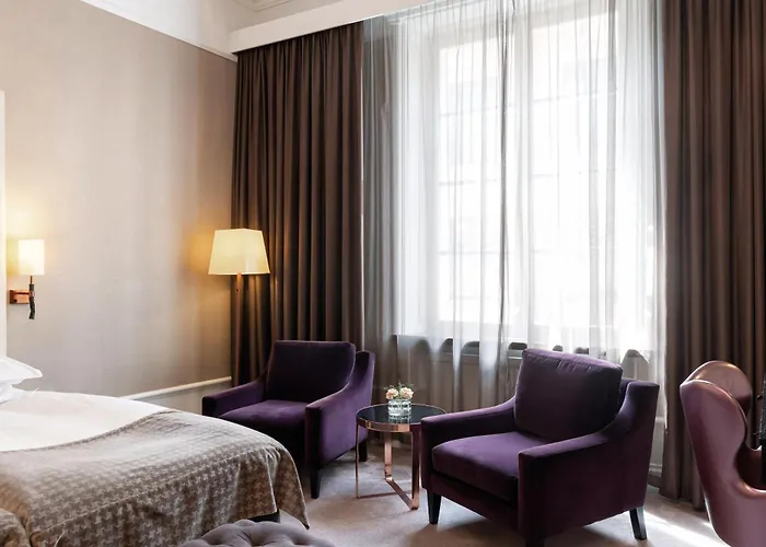 Elite Plaza Hotell 4*