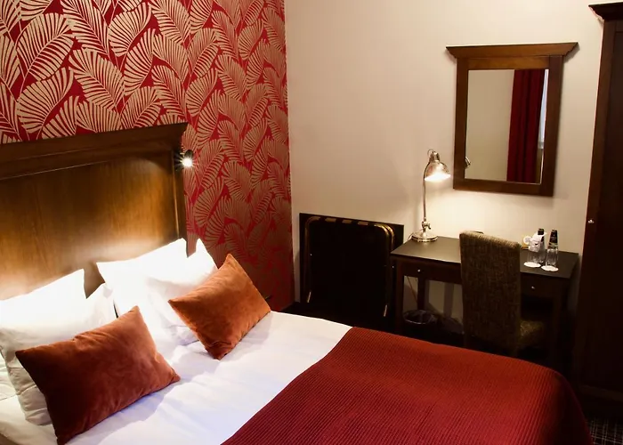 Profilhotels Opera 4*