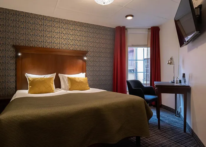 Profilhotels Opera 4*