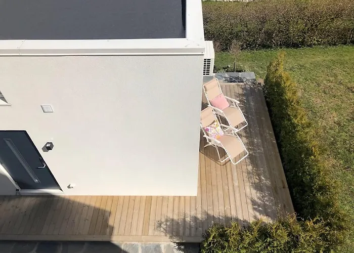 Eget Hus I Oergryte. Goeteborgs Baesta Laege! * Göteborg