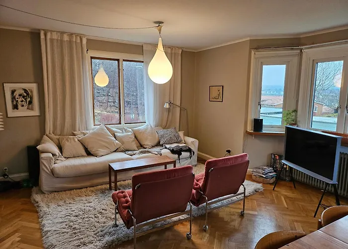 Villa 30-tals Med Naerhet Centrala Gbg *