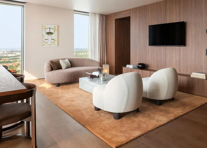 Hotel Clarion Karlatornet 4*