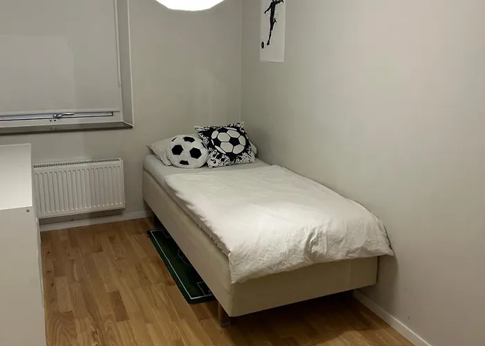 - And Close To Nature Lägenhet *